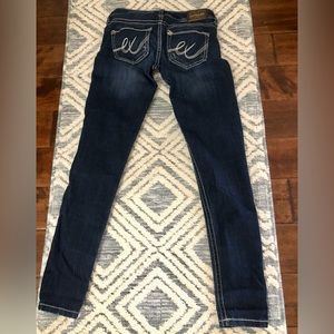 EXPRESS STELLA LOW RISE JEANS! Dark Denim Jeans!